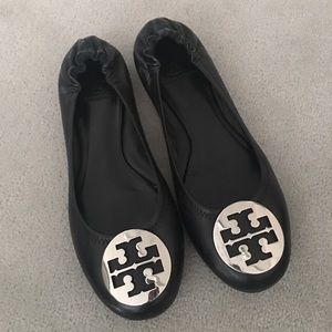 Tory Burch Reva flat